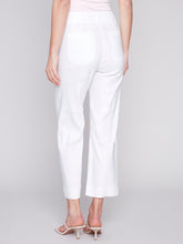 Load image into Gallery viewer, CHARLIE B CROPPED LINEN PANT
