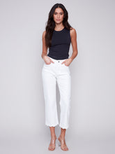 Load image into Gallery viewer, CHARLIE B SCALLOP HEM JEAN
